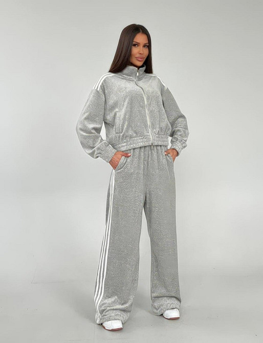 Жіночий стильний розкішний костюм з м'якого плюшевого велюру Меланж, 46 Одеса - фото 1