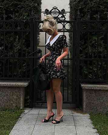 Женское принтованное мини платье на пуговицах с белым воротником турецкий штапель / софт 42/44, Черный Одесса