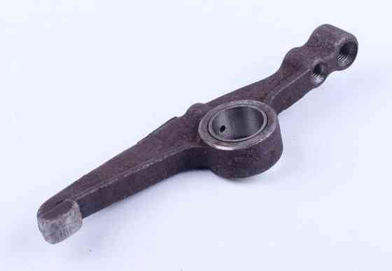 Коротно випускного клапана DL190-12 Хинтай 120 Мукачево