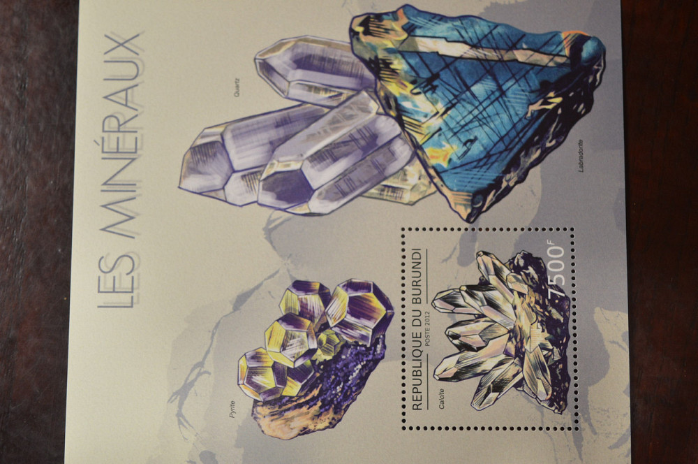 Бурунді. Марки. Блок. (А-39) Полтава - фото 1