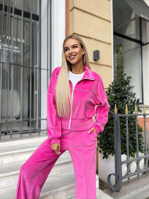 Женский стильный повседневный велюровый костюм двойка Барби Одесса - изображение 2