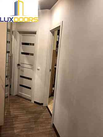 Двери Дрезден Белый Полотно с двухсторонним зеркалом, покрытие VINIL Киев