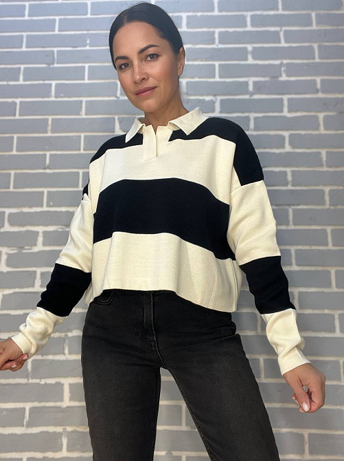 Светр жіночий MIX RAY 6588 джемпер комір широка смужка укорочений вільний крій, чорний з білим, one size Київ - фото 1