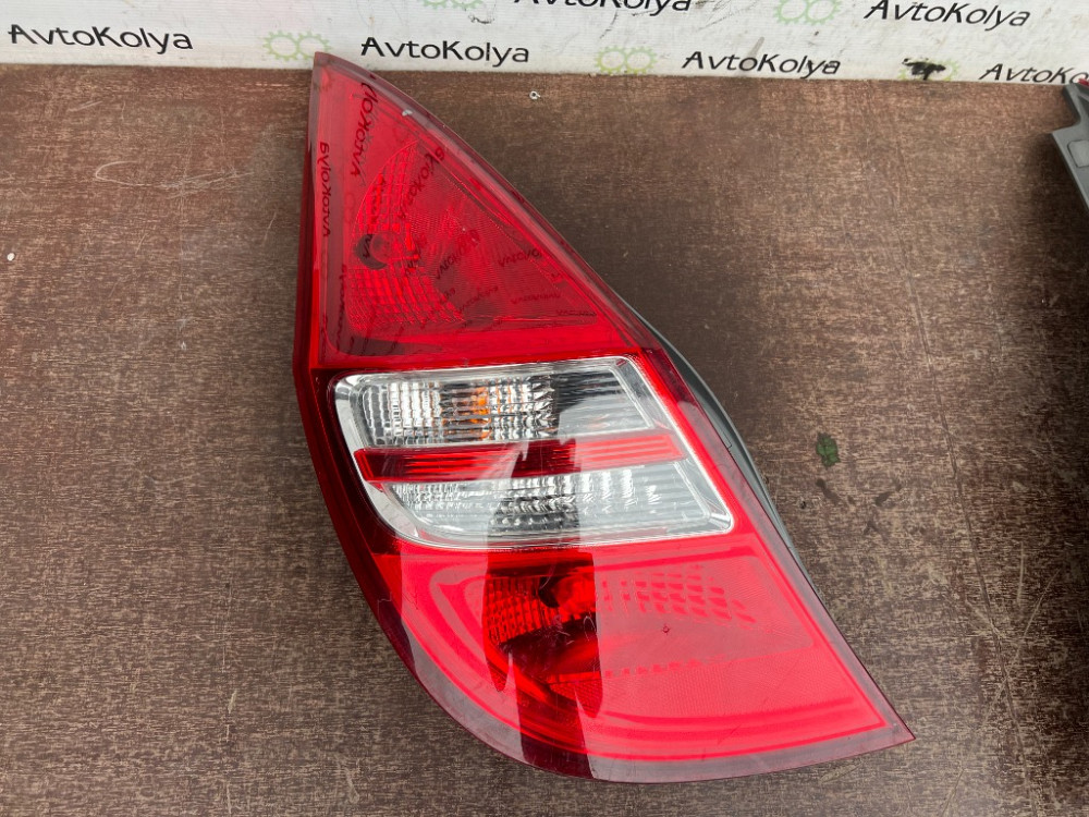 Ліхтар задній лівий Hyundai i30 2007-2012 (92401-2L0) Ковель - фото 2