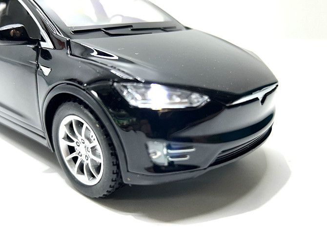 Машина Автосвіт Tesla Model X інерційна відчиняються двері капот багажник 20см Чорна (AP-1722) Чернігів - фото 5
