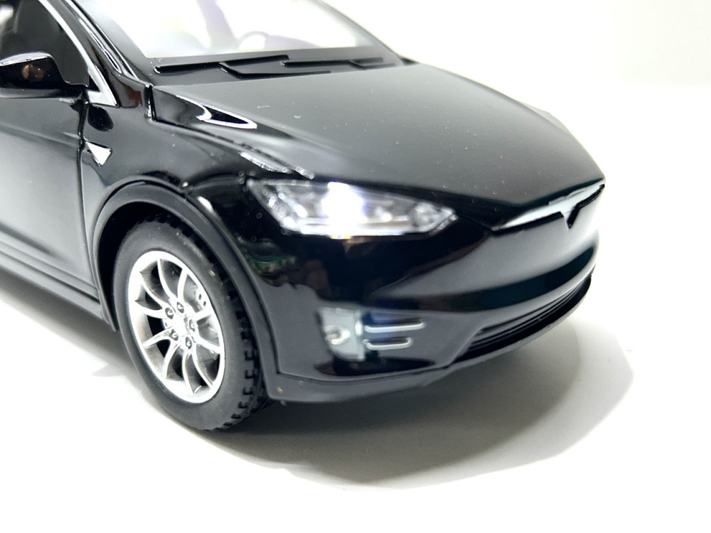 Машина Автосвіт Tesla Model X інерційна відчиняються двері капот багажник 20см Чорна (AP-1722) Чернигов - изображение 5