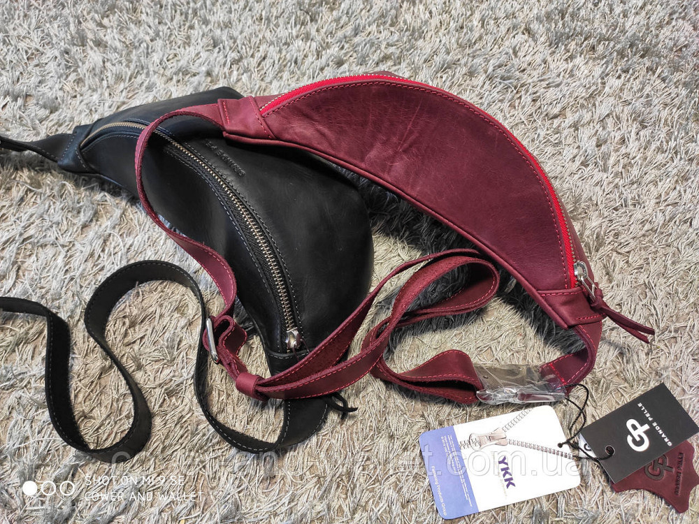 Стильна жіноча бордова сумка бананка з натуральної шкіри Grande Pelle 741623 Київ - фото 4