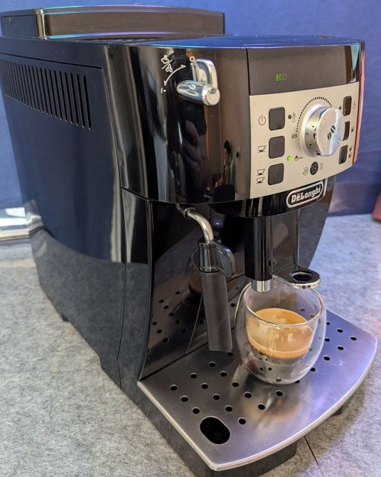Кавомашина Delonghi Magnifica S (2017) Київ - фото 3