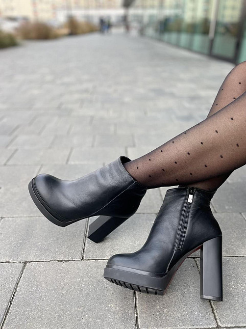 Valiente Черевики жіночі VALIENTE Бьорк чорні натуральна шкіра зима каблук 12см (4054) Коломыя - изображение 6
