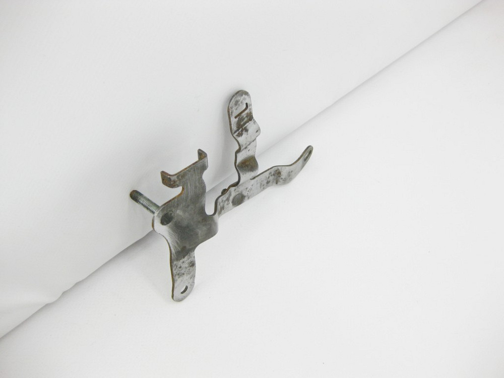 Mercedes-Benz  A2114901040 Кронштейн шланга датчика диференціального тиску на вихлопній трубі CLS C219 E-Class W211 Одесса - изображение 3