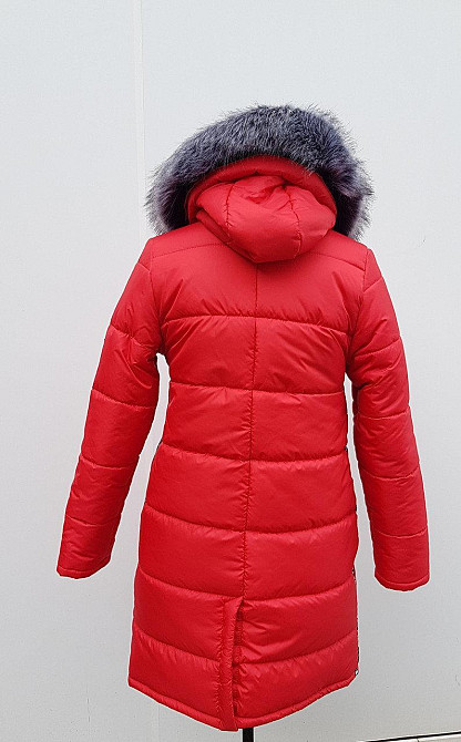 Яркая женская куртка зимняя с капюшоном удлиненная. Цвет красный. 42-66р Киев - изображение 2
