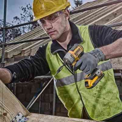 Шуруповерт DeWALT 18V XR Li-Ion, 2x2Ah, бесщеточный, 205 Нм, 3250 об/мин, кейс (DCF887D2) Винница