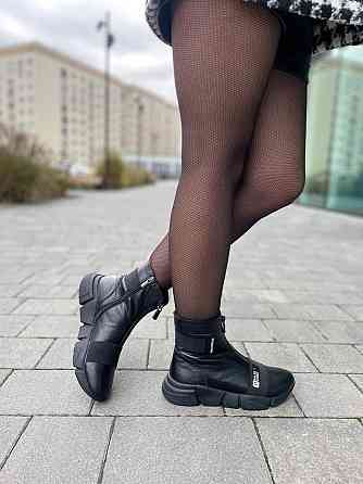 Черевики жіночі VLADEKS чорні натуральна шкіра 37р.-24см. висота 13см. (3908) Коломыя