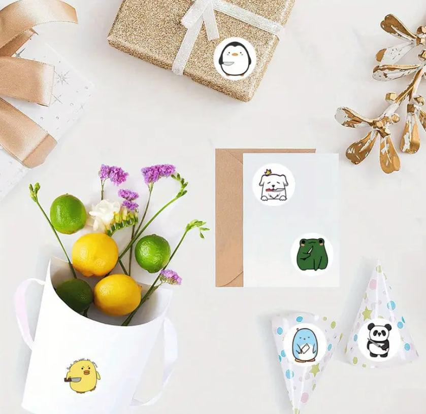 Наклейки стикеры с рисунками смешных животных. Водонепроницаемые виниловые наклейки набор рулон 500  Киев - изображение 5