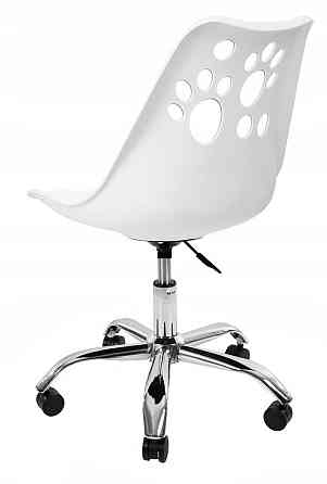 Кресло офисное компьютерное Bonro B-881 рабочее для компьютера офиса дома Белый Киев