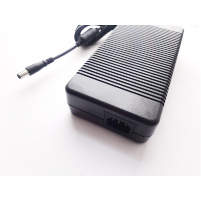 Блок живлення до ноутбуку Dell 210W 19.5V 10.8A, 7.4/5.0(pin inside) (PA-7E / A40343) Вінниця - фото 3