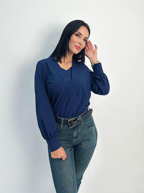 Жіноча блуза з довгим рукавом "Verona" оптом | Норма і батал Темно-синій, 42-44 Київ - фото 1