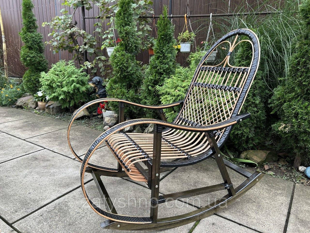 Кресло качалка плетеная черная ротанг Киев - изображение 1