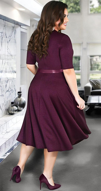 Красивое платье с расклешённой юбкой (44) Киев - изображение 2