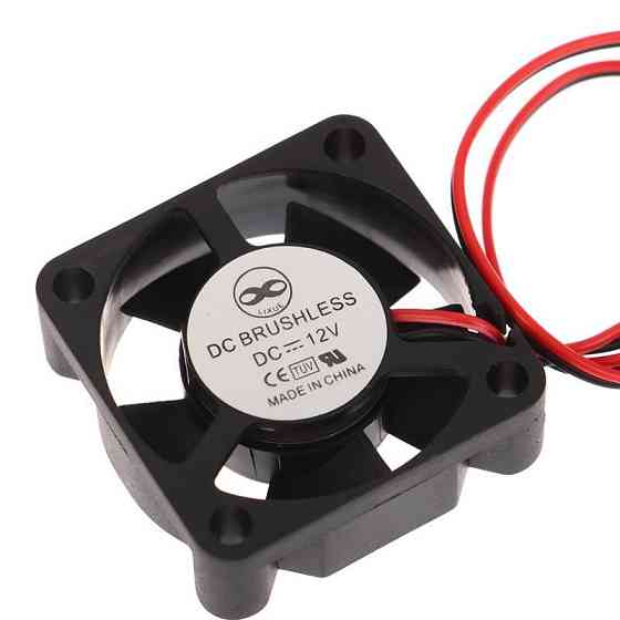 Вентилятор 50×50 мм для охлаждения техники Киев