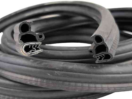 Ущільнювач 2109, 21099, 2114, 2115, ЗАЗ 1103, 1105 Славута задній (3200 мм) двері Мукачево