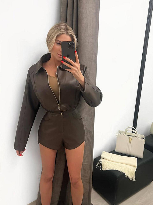 Жіночий стильний привабливий комплект з екошкіри Шоколад, 44/46 Одеса - фото 2