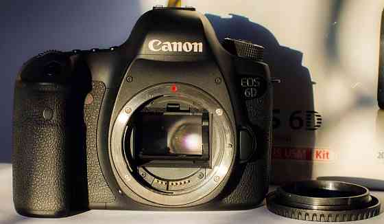 Фотоаппарат Canon 6D ( body) Киев