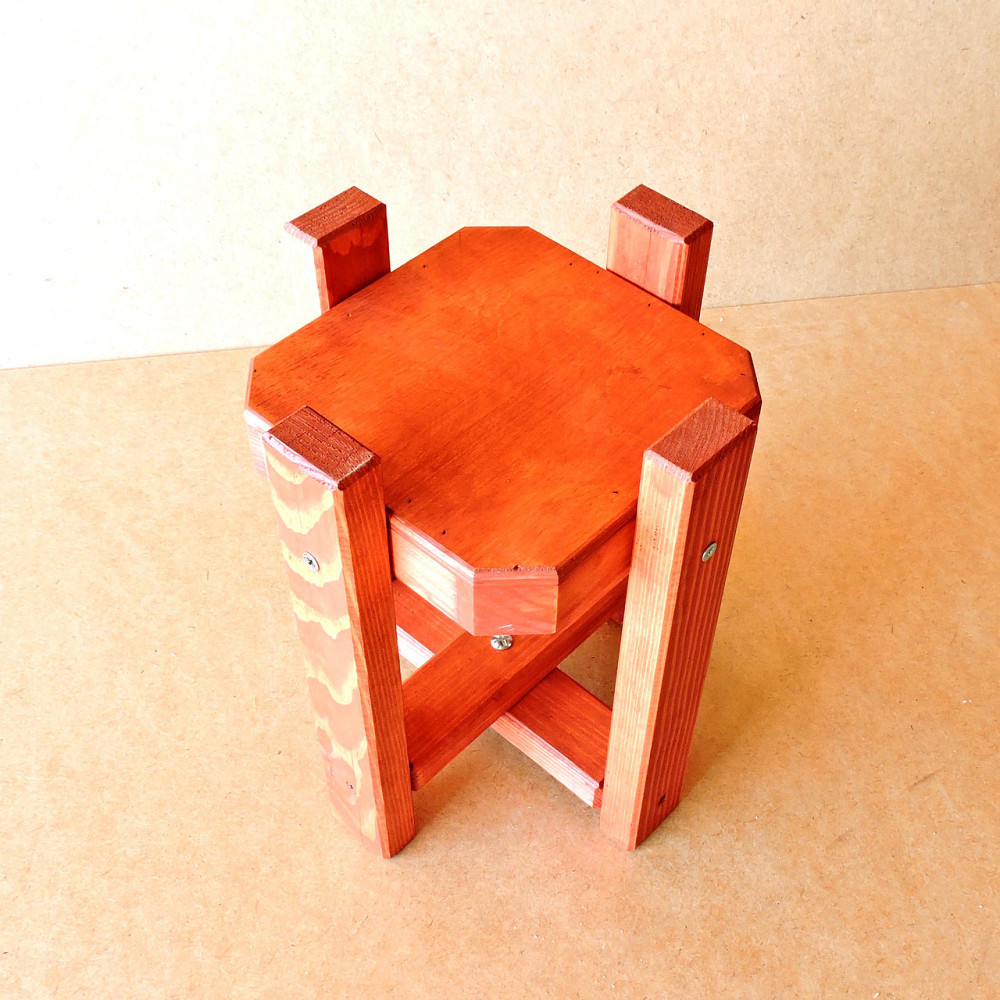 Подставка для цветов 