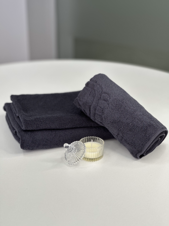 Комплект махрових рушників + килимок для ніг Ideal Textile графіт Чернівці