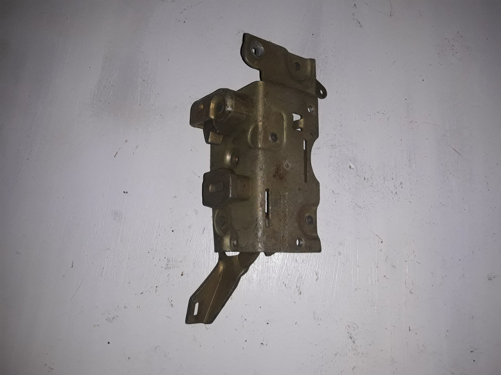 Замок передніх правих дверей ГАЗ 24. 24 6105012 Харків - фото 1