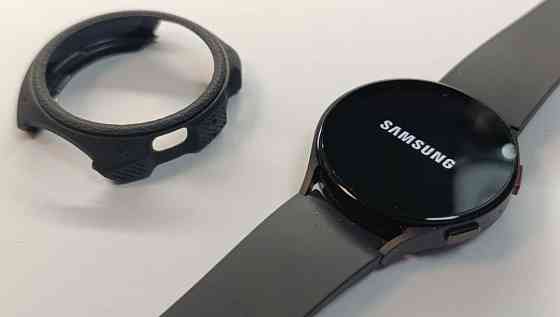 Смарт -Часы Samsung Galaxy Watch 4 44mm. Киев