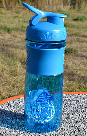 Шейкер спортивний (пляшка) BlenderBottle SportMixer Flip 28oz/820ml Cyan Каменское - изображение 6