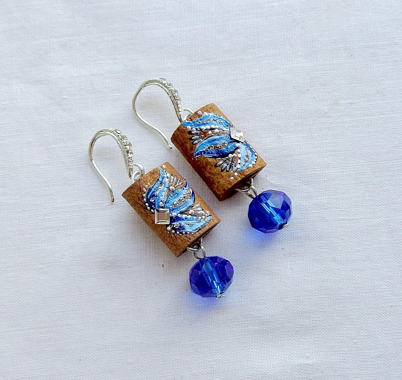 Серьги из дерева ручной работы из корицы 