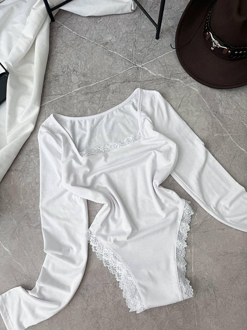 Женский базовый боди с кружевом вискоза Одесса - изображение 1