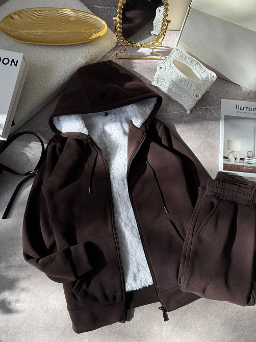 Жіночий теплий повсякденний костюм: худі + штани, тринитка на флісі + хутро Шоколад, 42/44 Одеса - фото 5