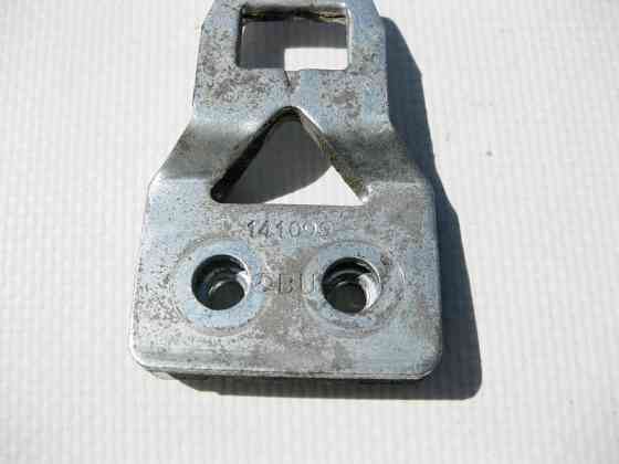 Mercedes-Benz  A2207580001 Петля - скоба - вухо замка багажника S-Class W220 CL C215 Одесса