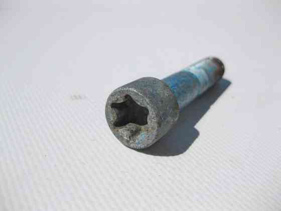 Mercedes-Benz  A0119900904 Циліндричний болт до переднього карданного валу М12 х 1.5мм х 55мм E-Class W212 W213 C238 C207 C-Class W205 CLS C218 S-Clas Одесса