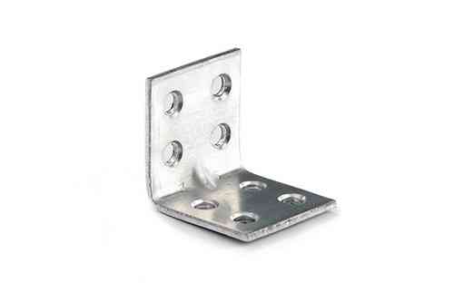 Угольник мебельный 30х30х30х2.0мм оцинкованная (пач. 50 шт.) APRO Ровно