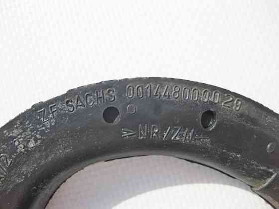 Mercedes-Benz  A2123220084 Вкладка під пружину передньої стійки E-Class W212 CLS C218 Одесса