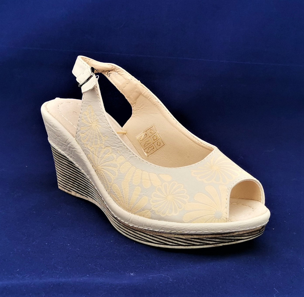 Жіночі Сандалії Босоніжки на Танкетці Платформа Бежеві Літні (розміри: 36,37,38,39,40,41) — 75-5 Дніпро - фото 9