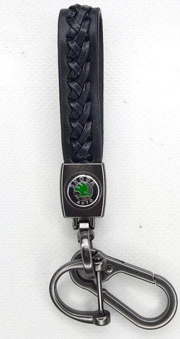 Брелок для ключів плетінь з карабіном Skoda Вінниця - фото 1
