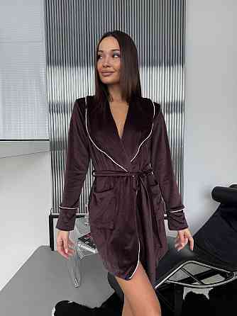 Женский велюровый короткий халат на запах с карманами Шоколад Одесса