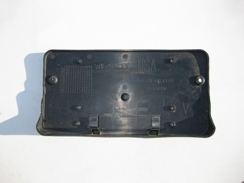 Mercedes-Benz  A1648851381 Подіум - накладка номерного знака USA ML W164 до рестайлу Одесса - изображение 2