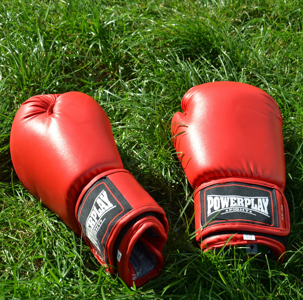 Боксерські рукавиці PowerPlay 3004 Classic Червоні 12 унцій Каменское - изображение 8
