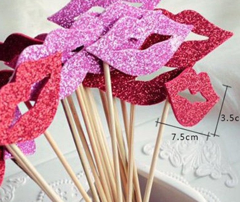 Фотобутафорія Губи 10 штук 75 на 35 мм червоно-рожевий Київ - фото 2