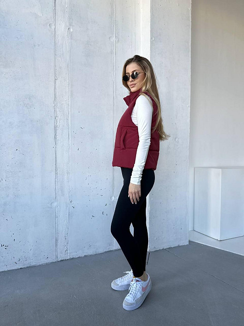 Жіноча тепла жилетка на блискавці плащівка емі на силіконі Бургунді, 46/48 Одеса - фото 10