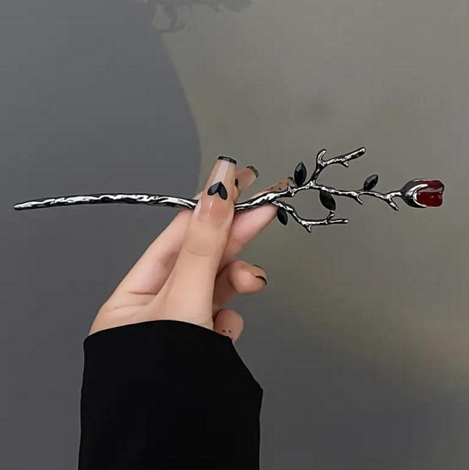 Винтажная элегантная заколка для волос 