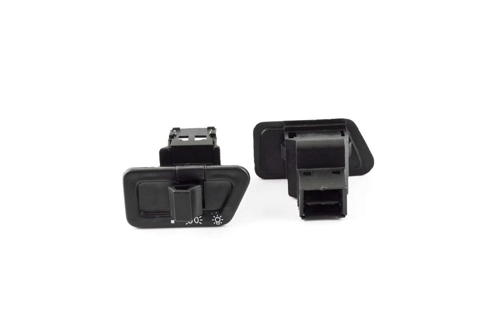 Кнопка руля (габариты) скутер 4 Т китай 50-150 Мукачево - изображение 1