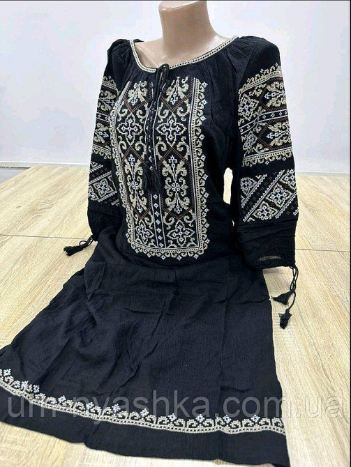 Жіноча вишита сукня на натуральному полотні Софія Кривий Ріг - фото 1
