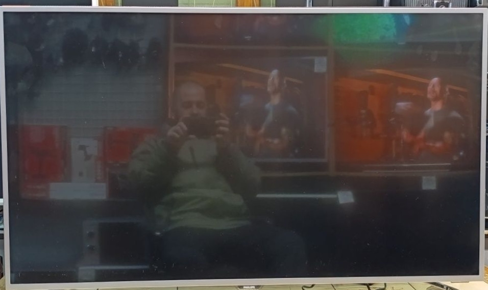 Телевизор Philips 49